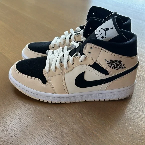 Nike Air Jordan 1 Mid Sneakers in Beige & Black Colorway - Picture 4 of 12